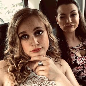 Meet your Posher, Sara